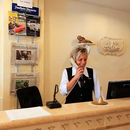 Hotell Adesso - Pay At On Arrival-ihr Automatenhotel In 3*