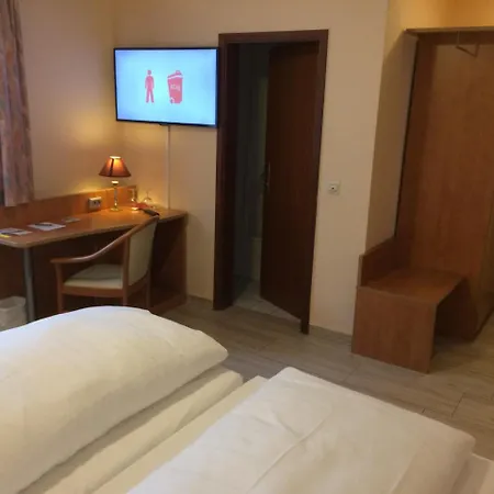 Adesso - Pay At On Arrival-ihr Automatenhotel In 3*